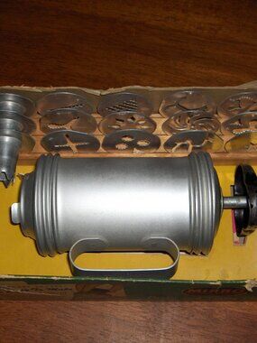 Vintage Mirro Cooky & Pasta Press, 12 Molds, 3 tips